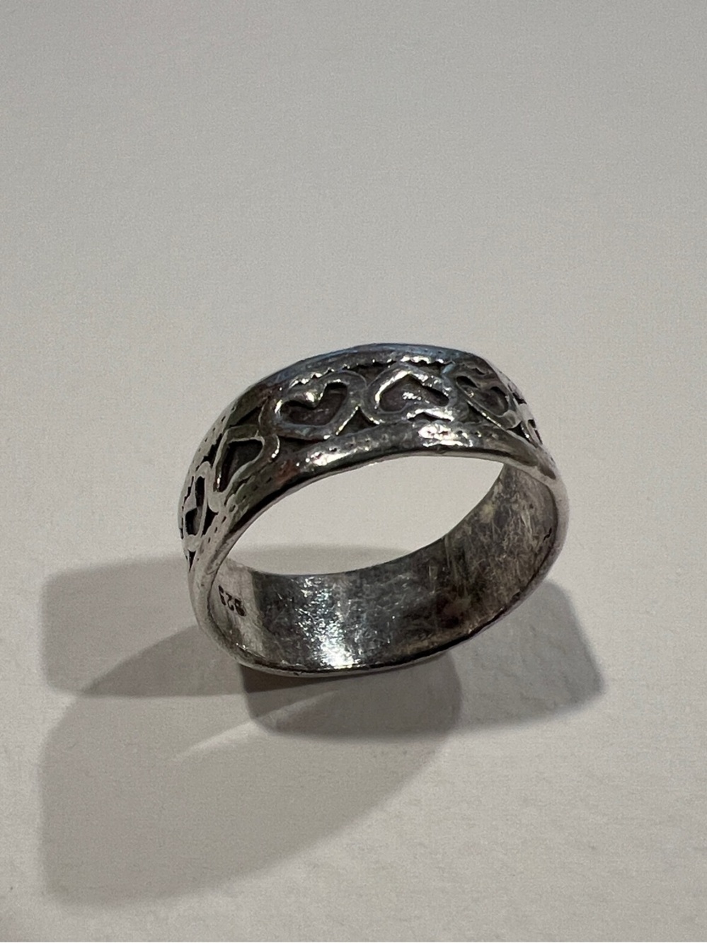 Sterling Silver Heart Cutout Band Ring
